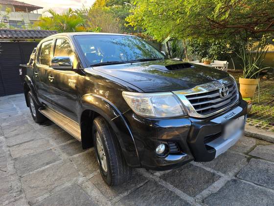 TOYOTA HILUX 3.0 SRV 4X4 CD 16V TURBO INTERCOOLER DIESEL 4P AUTOMÁTICO TOYOTA HILUX 3.0 SRV 4X4 CD 16V TURBO INTERCOOLER DIESEL 4P AUTOMÁTICO